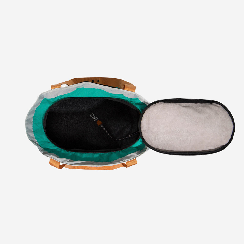 Polo Carrier