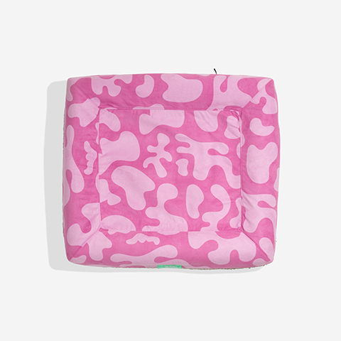 Zee.Bed Fuse Chop Dog Bed
