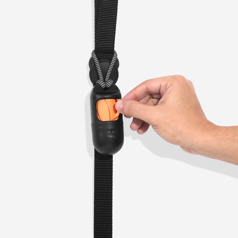 Poop Bag Dispenser 2.0 Black