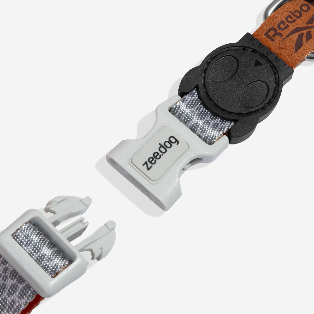 Reebok Suede Collar
