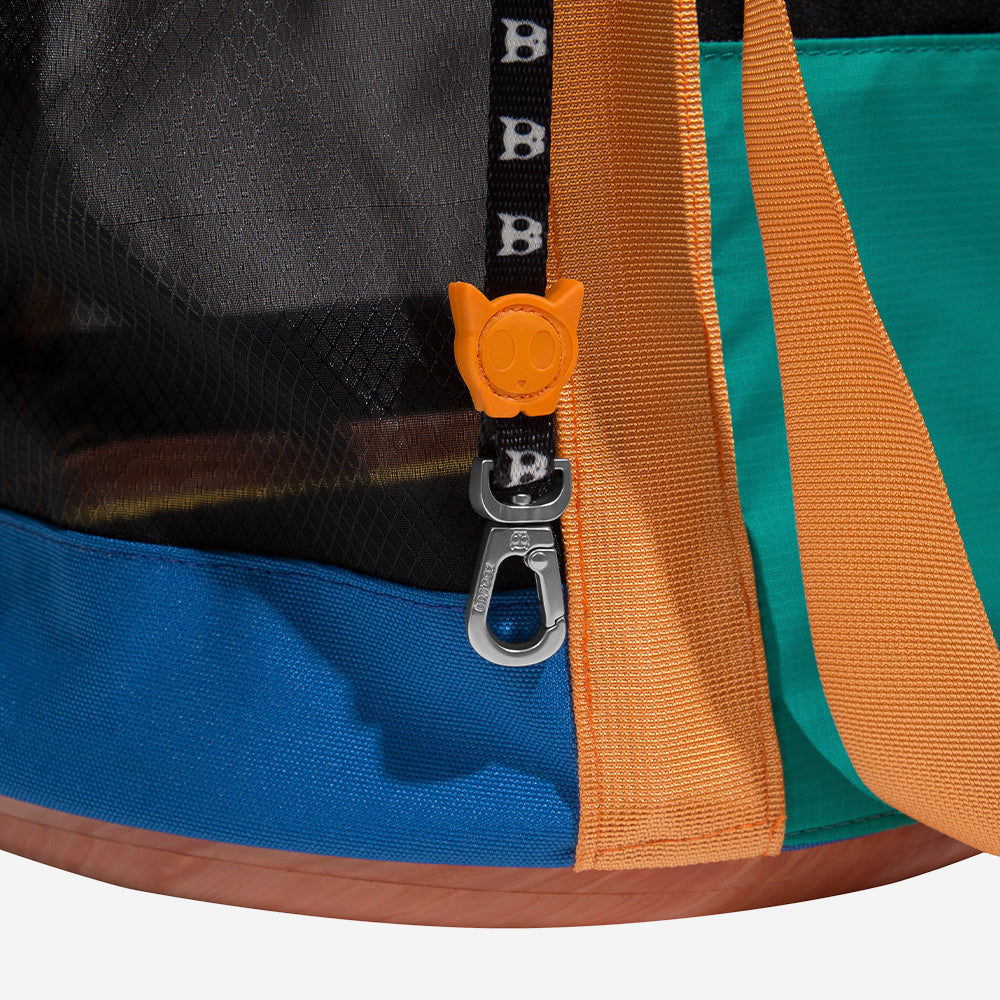 Polo Carrier