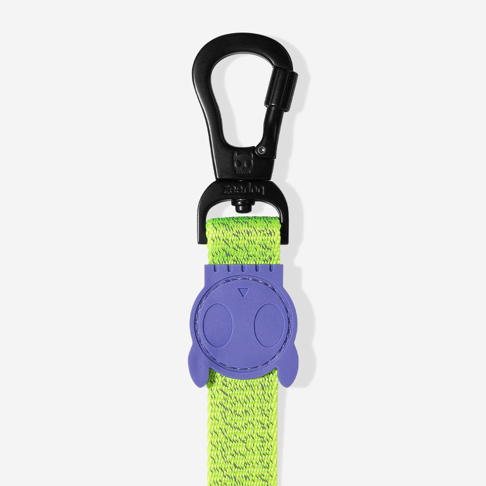 Nox Lumen Leash - with reflective details